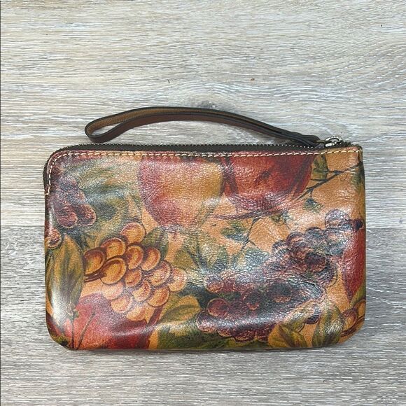 Patricia Nash wristlet - Picture 1 of 7